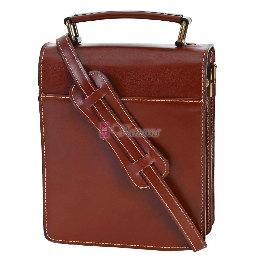 Мъжка чанта от естествена кожа в светлокафяв цвят. Код: EKM44